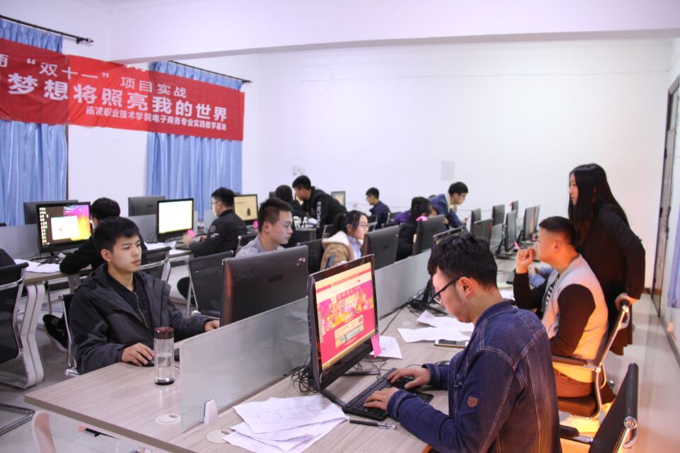河南教育人才协会网络学院的登录入口：河南师范大学新联学院的详细地址是什么？ 